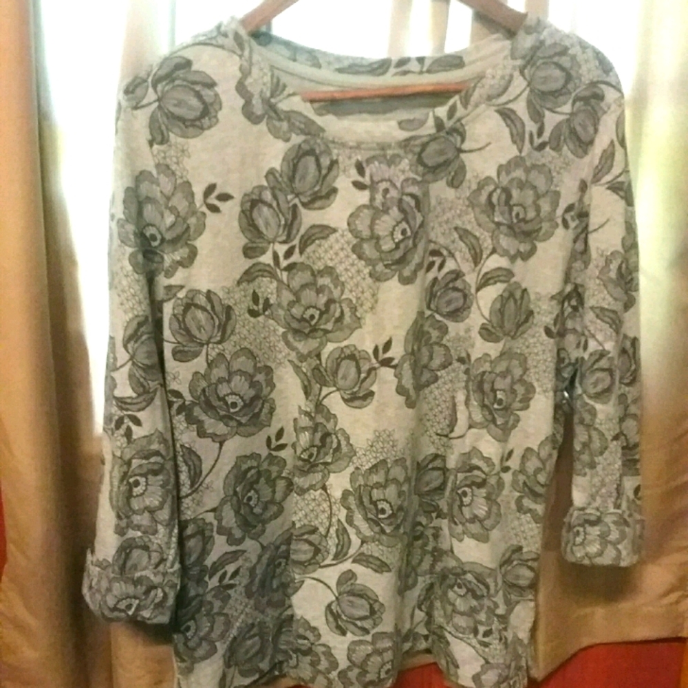 🌹Karen Scott sport rose print t-shirt